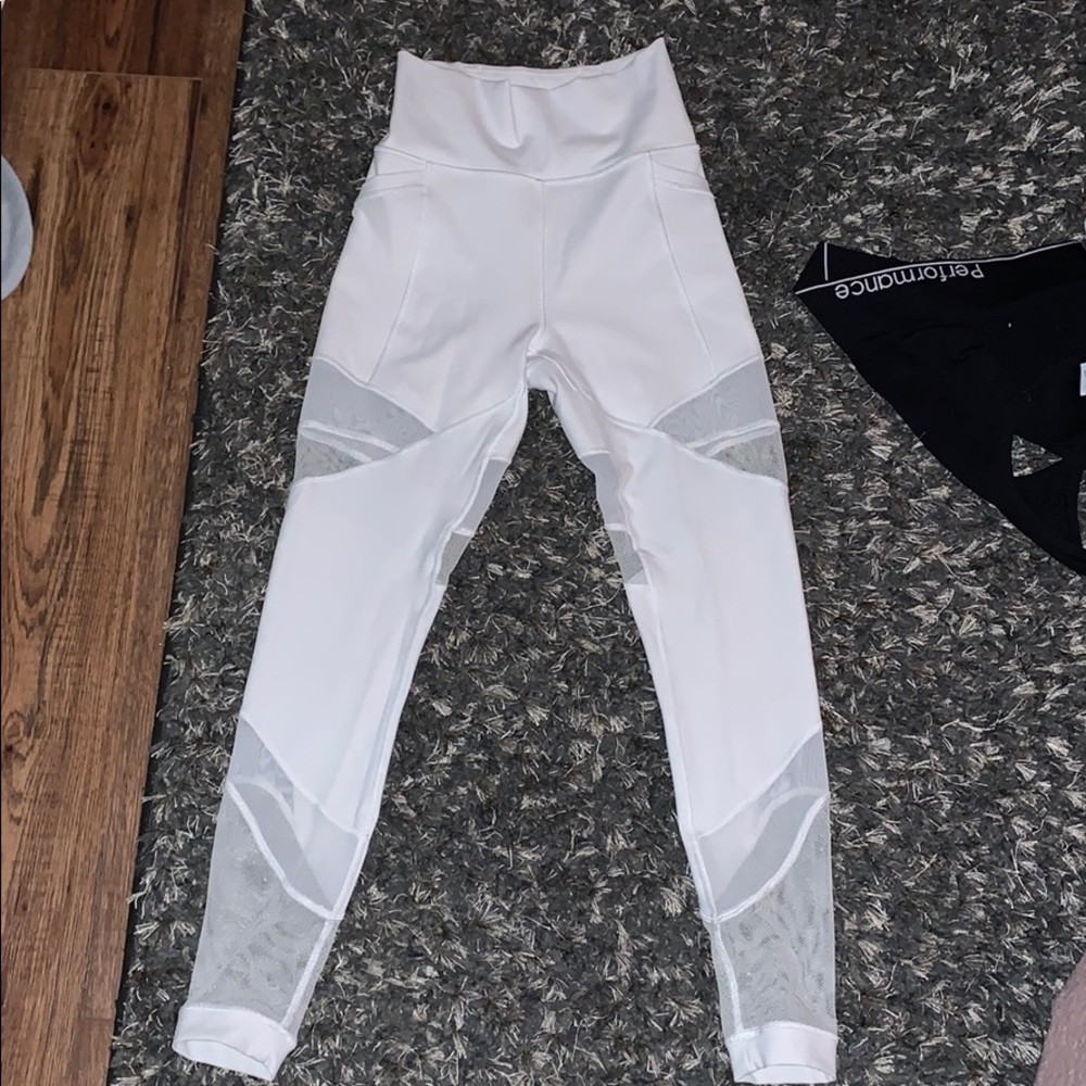 Lulu Lemon leggings!!